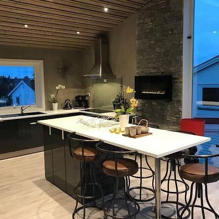 Topp Moderne Suite. Larvik Exterior foto