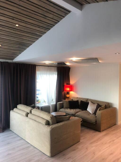 Topp Moderne Suite. Larvik Exterior foto