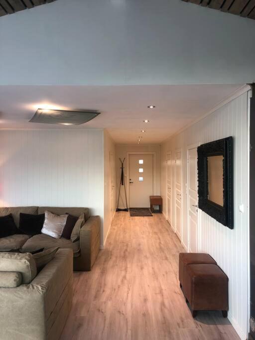 Topp Moderne Suite. Larvik Exterior foto